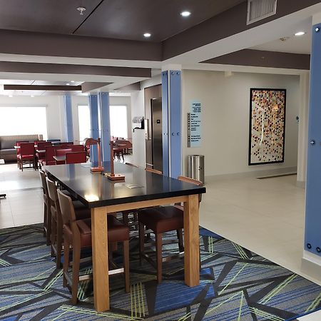 Holiday Inn Express Arlington Interstate 20 Parks Mall By Ihg Esterno foto