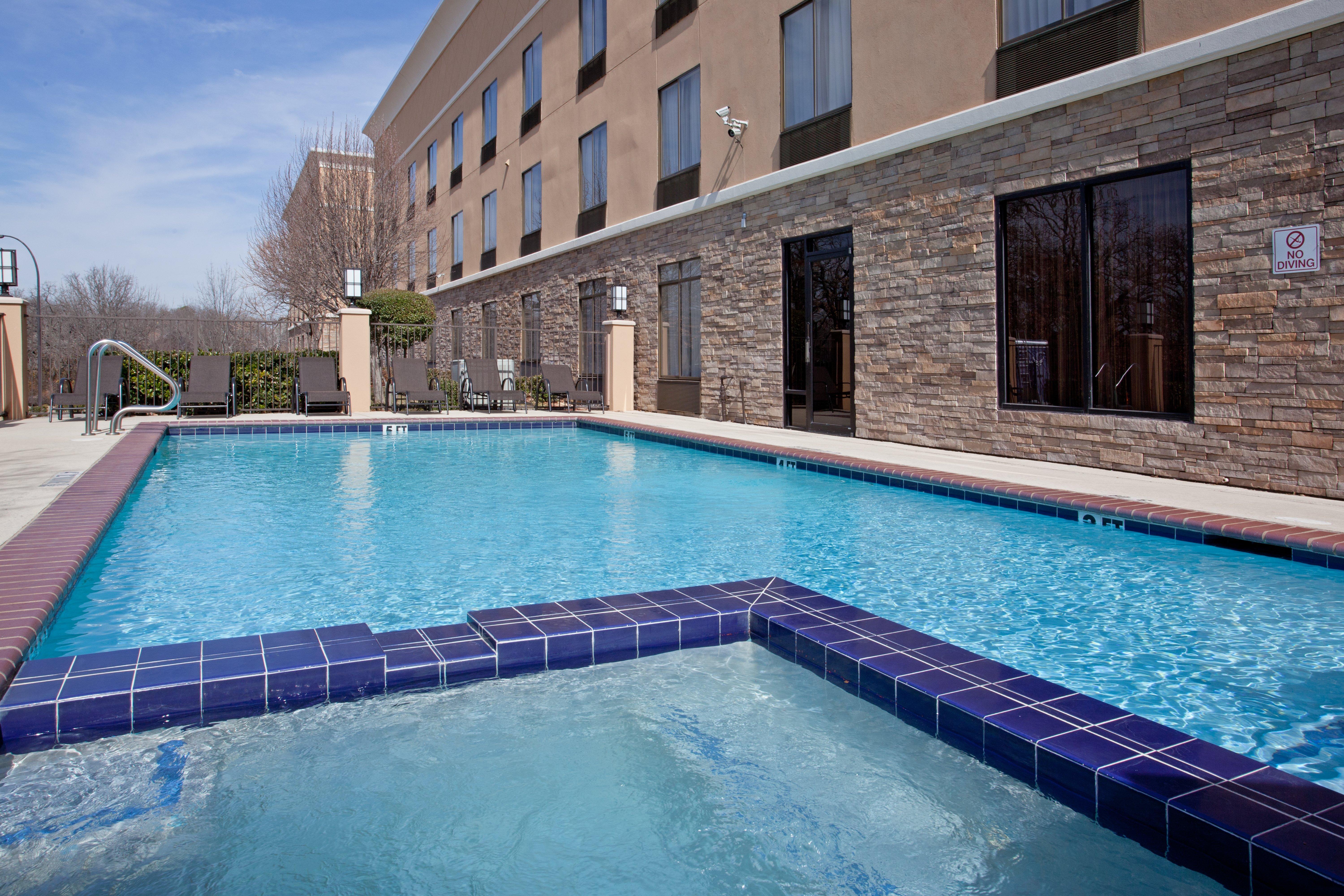 Holiday Inn Express Arlington Interstate 20 Parks Mall By Ihg Esterno foto
