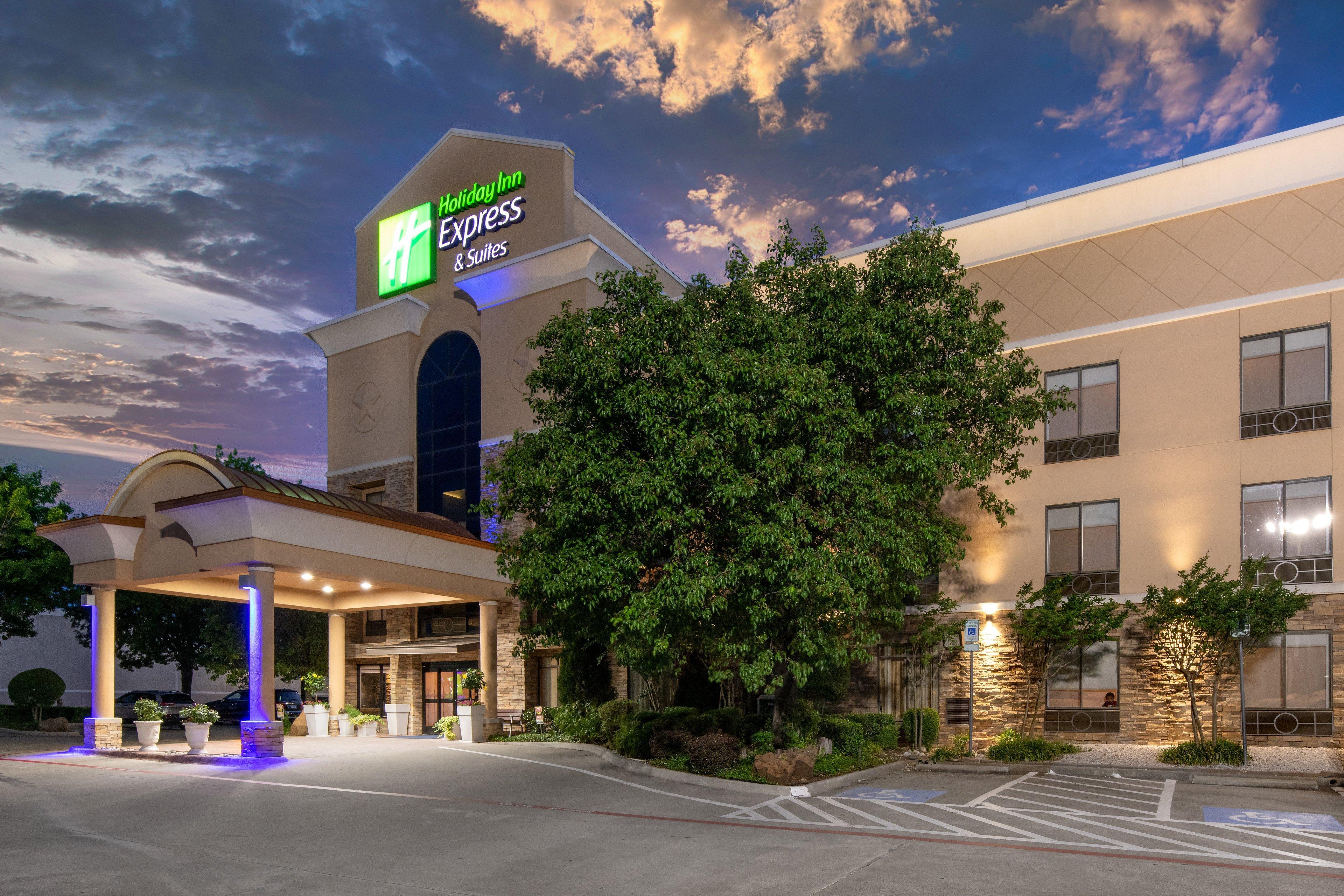 Holiday Inn Express Arlington Interstate 20 Parks Mall By Ihg Esterno foto