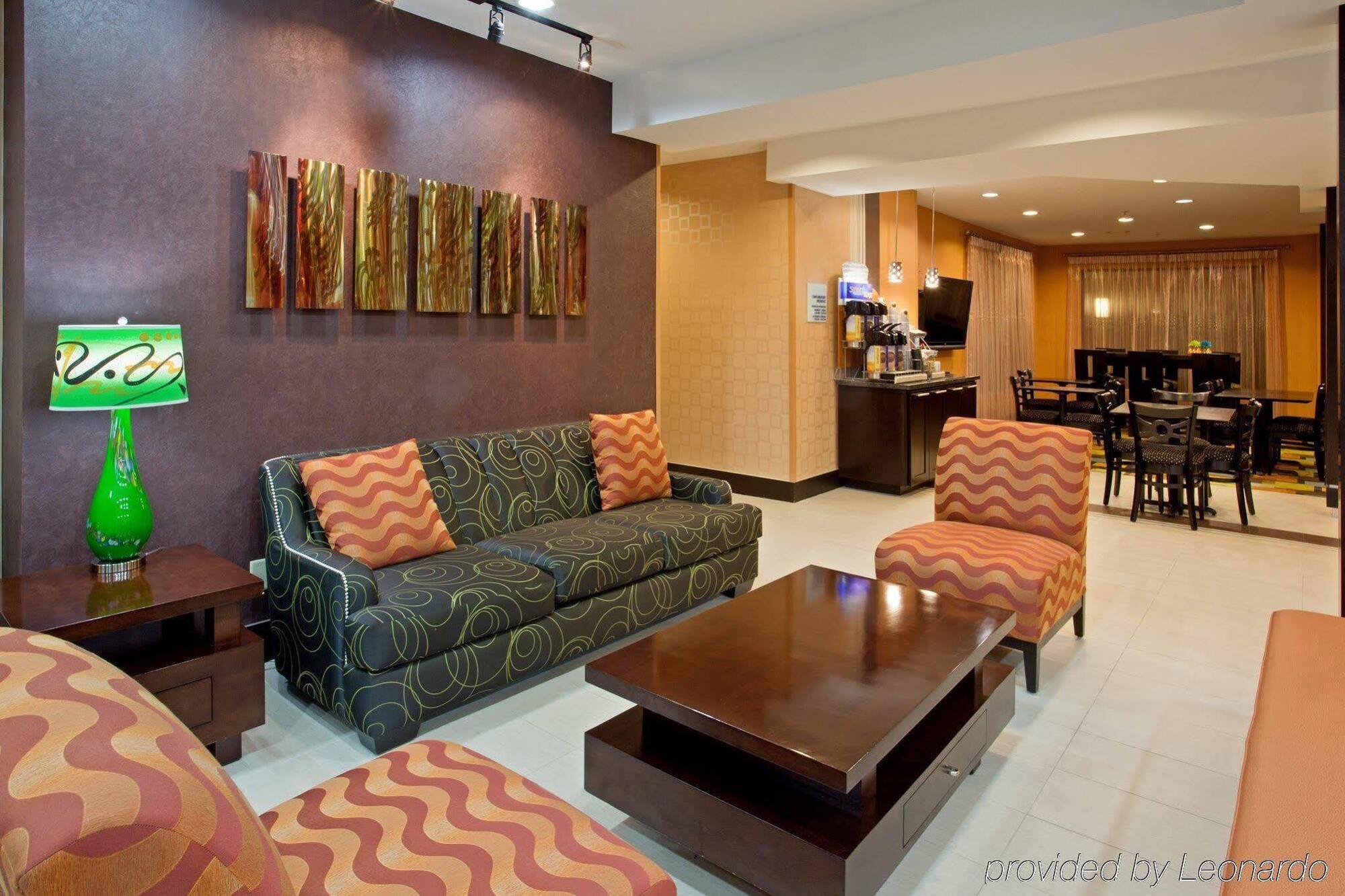 Holiday Inn Express Arlington Interstate 20 Parks Mall By Ihg Esterno foto